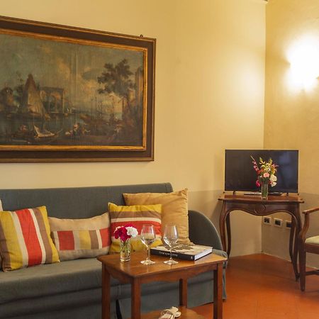 Fattoria Di Magliano Winery Villa Magliano in Toscana Room photo